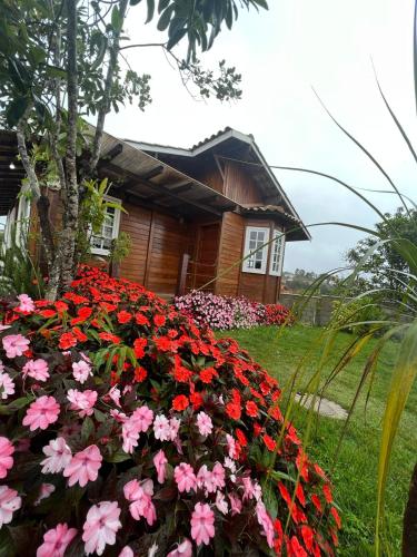 Casa de madeira em Lavras Novas