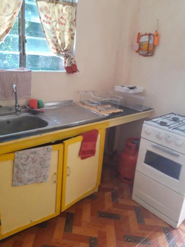 Konyha, Cocoa Cabana in Scarborough