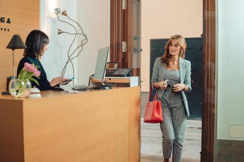 Hotel Párraga Siete - image 12