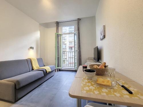 Nestor&Jeeves - GOLDIE FRANCE RIVIERA - Very close sea, Nice (fotografie 7)