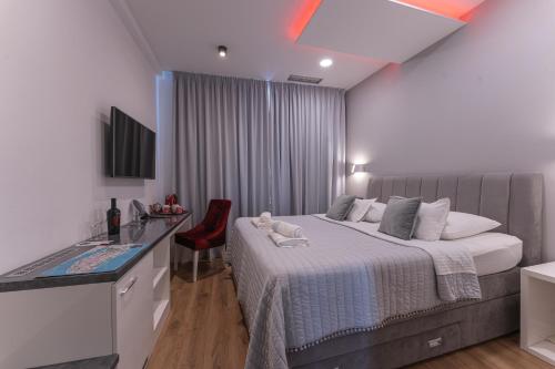 Sky & Sun Luxury Rooms with private parking in the garage, Zadar (photo 5)