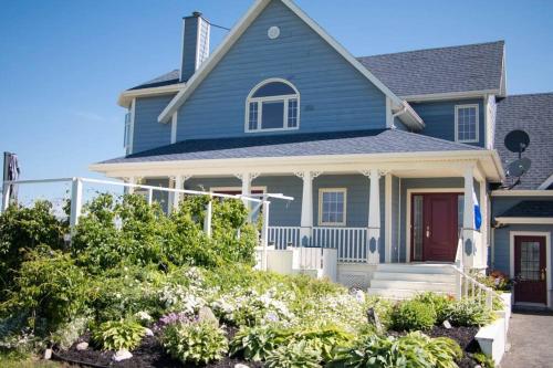 Villa with Sea View