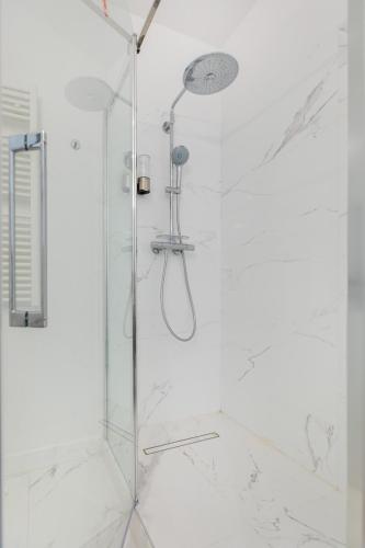 Majestic 4BR/4BATH apartment in Sagrada Familia area, Barcellona (foto 8)
