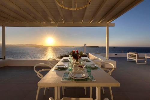 Thea Villas Paros, Villa Turquoise, private pool in Parasporos