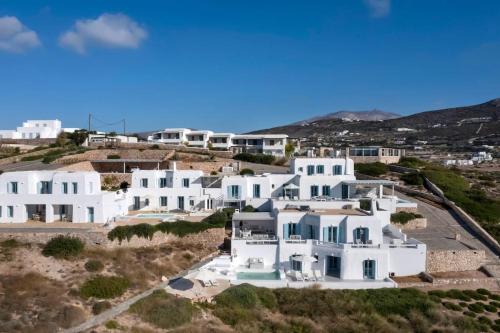 Thea Villas Paros, Villa Turquoise, private pool in Parasporos