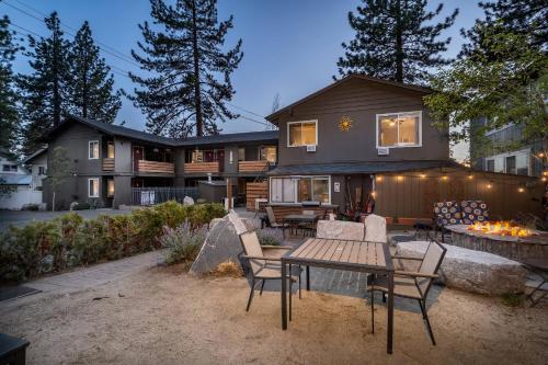 7 Seas Inn at Tahoe - image 10