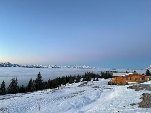 Radstädter Hütte Im Winter nicht mit dem Auto erreichbar Wunderschöne Alleinlage