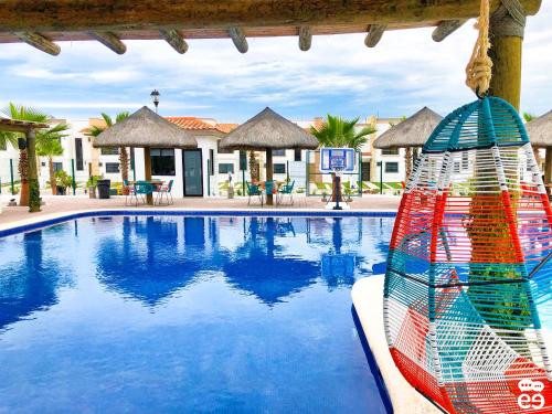 Amplia casa de 4 habitaciones a 5 minutos de Playa - M1, Mazatlán