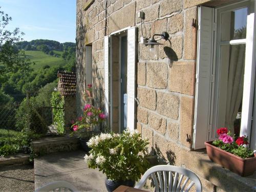 Exterior view, Fontchauvaux Holiday Gites in Champseau
