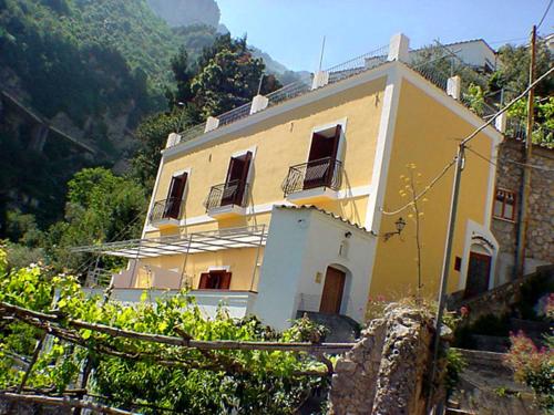  Ludovica Tipo D, Pension in Positano