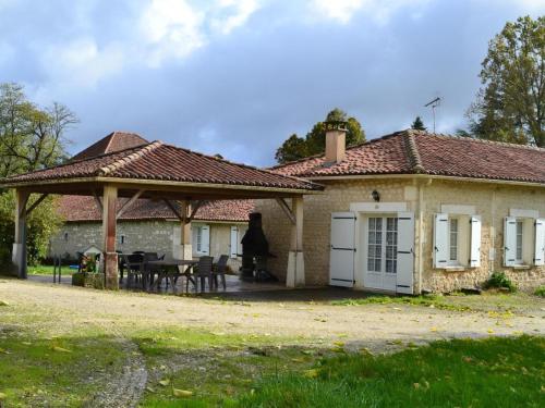 Nonac Gîte Nonac, 4 pièces, 6 personnes - FR-1-653-157 - LINE旅遊
