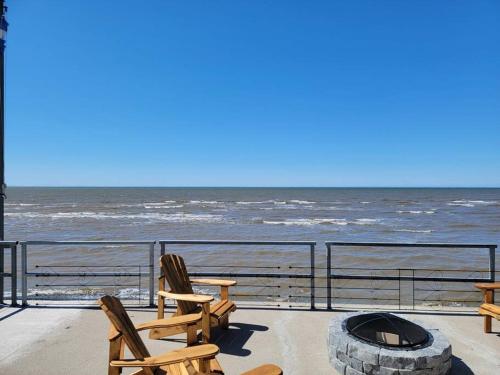 Erkély/terasz, Villa Calypso avec vue sur la baie de Ste-Luce in Sainte-Luce (QC)
