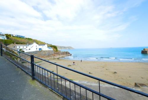 Cliff Cottage