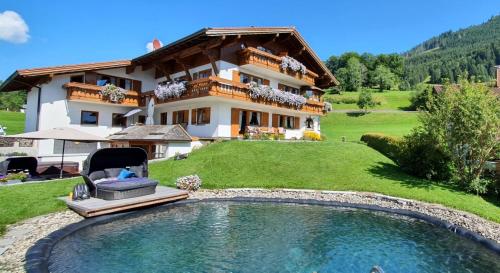 B&B Oberstdorf - Alpvilla Bietsch - Bed and Breakfast Oberstdorf