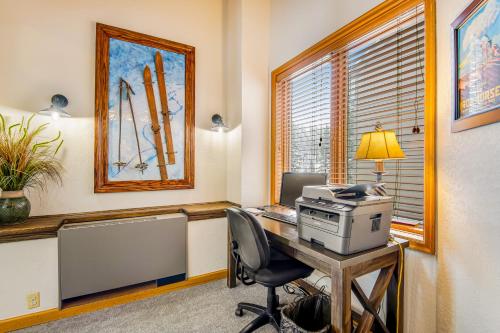 Iron Horse Studio Retreat in Winter Park, USA