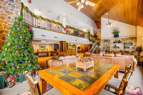 Iron Horse Studio Retreat in Winter Park, USA