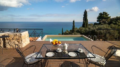 Xigia Escape villas in Koroni