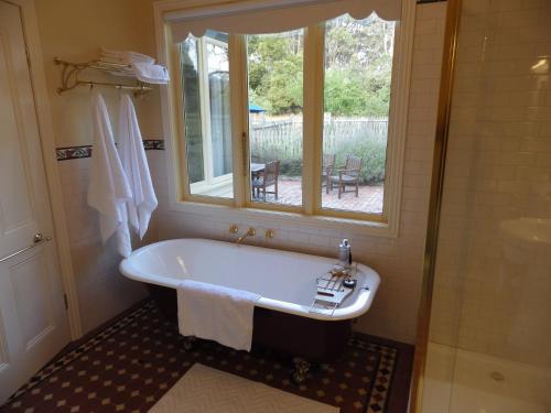 The Retreat at Amryhouse - Woodend North