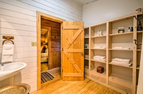 Quaint Bryson City Cottage with Smoky Mountain Views! - image 6