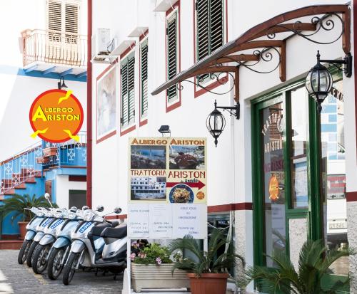 . Hotel Ariston