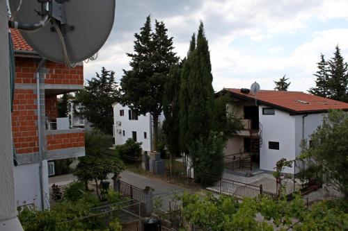 One-Bedroom Apartment with Terrace image 1