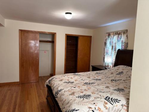 J1 Pleasant Room near Rutgers U, hospitals in New Brunswick (NJ)