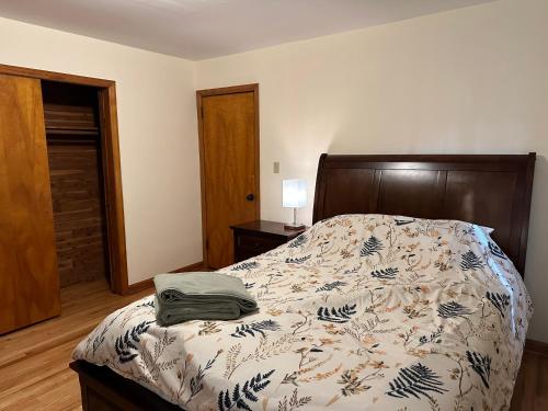 M2 Comfortable Room near Rutgers U, hospitals in นิวบรันสวิค (NJ)