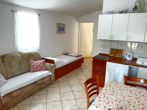 One-Bedroom Apartment with Terrace image 7