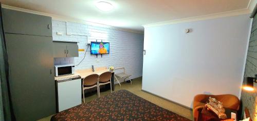 Goldrush Motel Young CBD