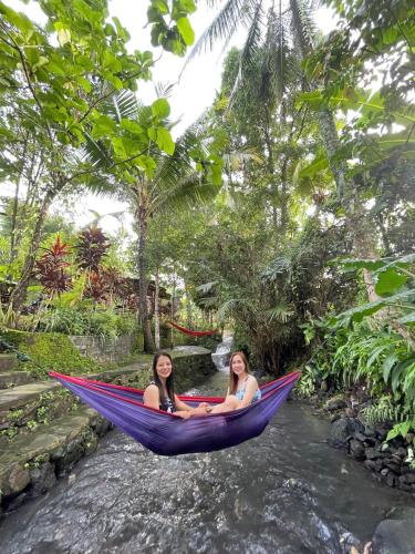 Eco Hut by Valley and 7 Waterfalls