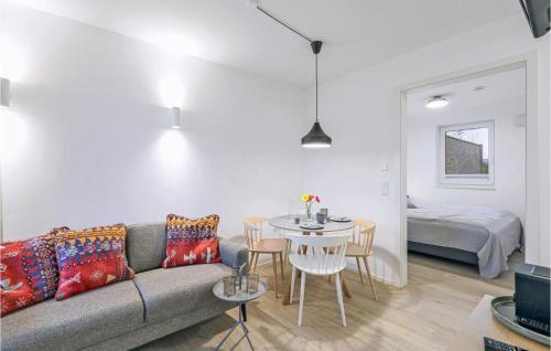 Two-Bedroom Apartment in Lembruch/Dummer See - image 3