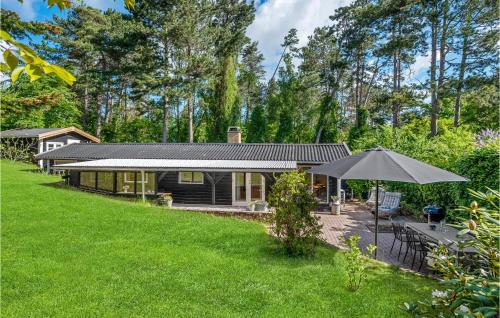 Beautiful Home In Jgerspris With Kitchen