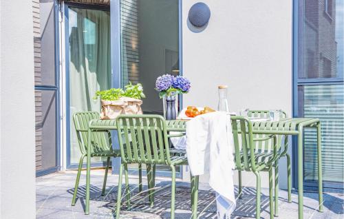 Beach Front Home In Lembruch-Dummer See 6.1km von Quernheim entfernt