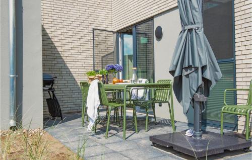 Amazing Home In Lembruch-dmmer See With 2 Bedrooms, Sauna And Indoor Swimming Pool