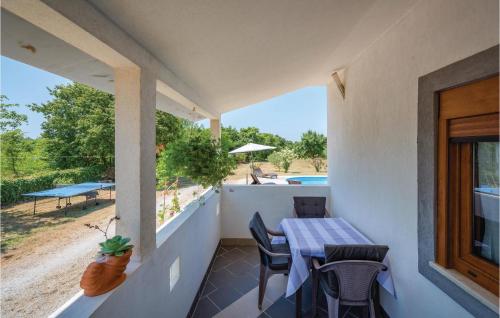 Lovely Home In Svetvincenat With Kitchen