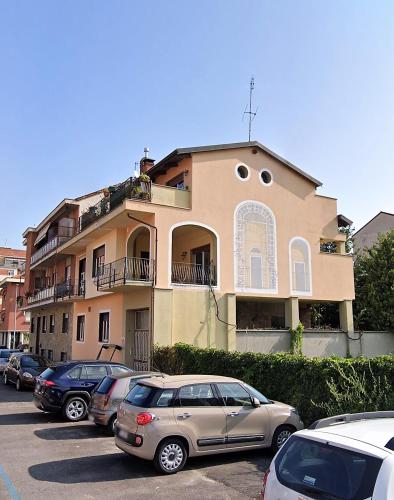Yellow House