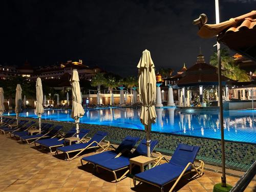 Marvelous private beach apartment in Palm Dubai within Anantara 5 star resort 4