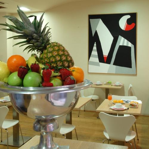 Hotel Touring - image 8