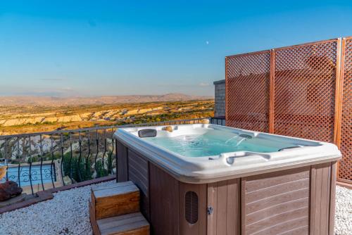 Deluxe Room, Outdoor with Jet Hottub