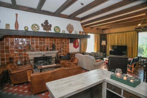 共用Lounge/電視區, El Chalet de Gloria in 聖瑪爾塔德托爾梅斯