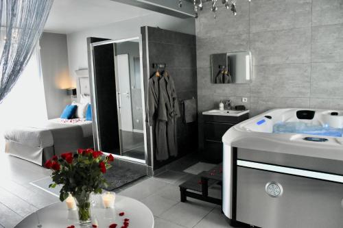 Luxury & Love - Professional Jaccuzzi and Spa in Chelles