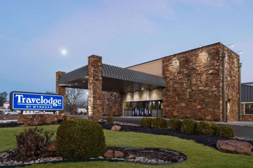 Travelodge by Wyndham Coffeyville in Coffeyville, USA