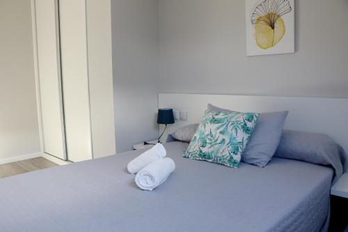 3 bedrooms, 6 beds