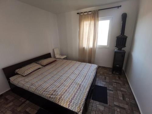 Cabanuta Fara Fite Cabanuta Fara Fite