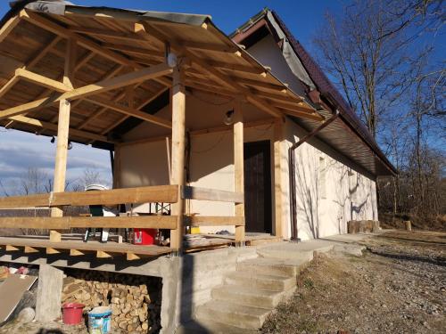 Cabanuta Fara Fite Cabanuta Fara Fite