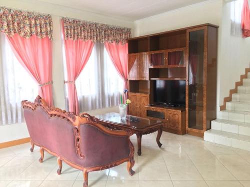 Vila kota bunga puncak