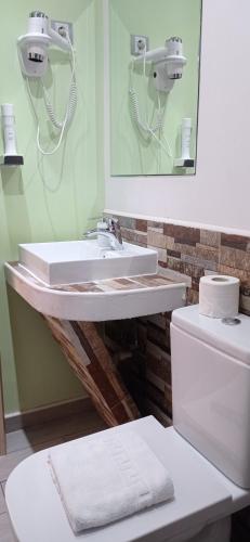 Bloom Inn Madrid - image 9