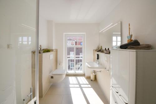 Apartment with Terrace image 5