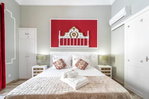 Apartment with City View