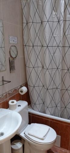 Bloom Inn Madrid - image 2